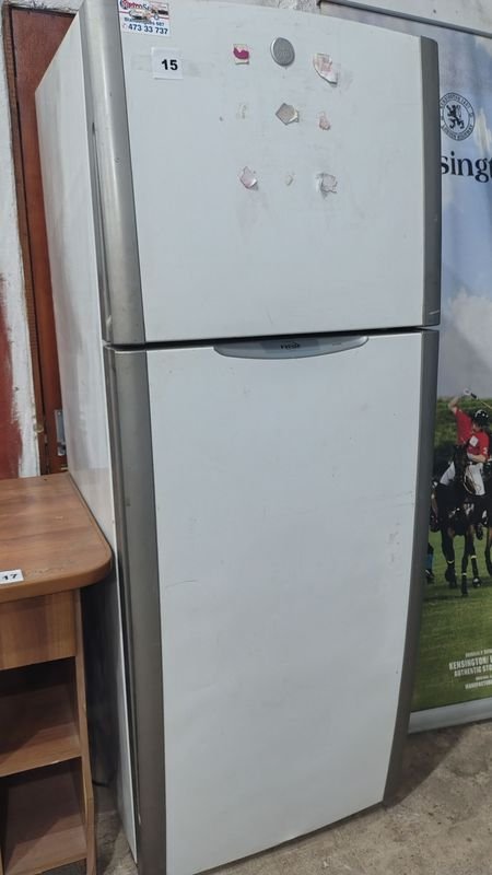 Refrigerador General Electric con congelador no funcional - imagen 1