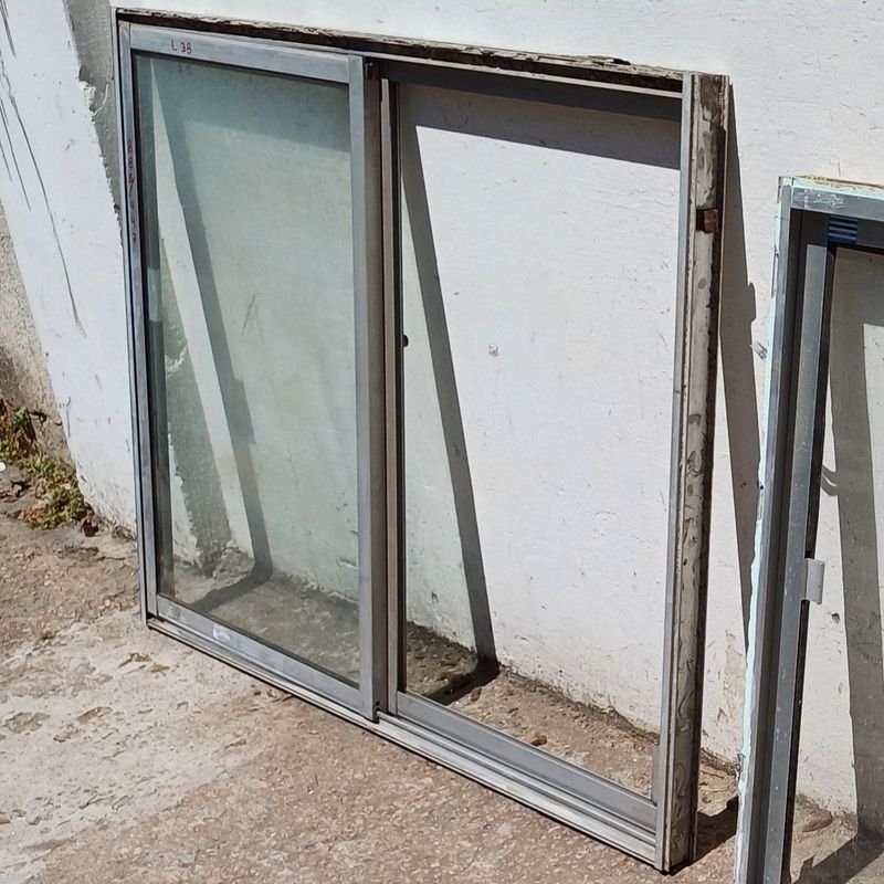 Ventanas de aluminio con dos hojas corredizas para venta - imagen 4