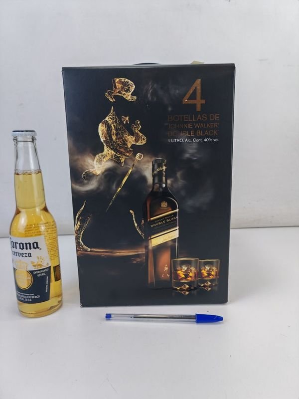 Paquete de 4 Whiskys Double Black Johnnie Walker - imagen 2