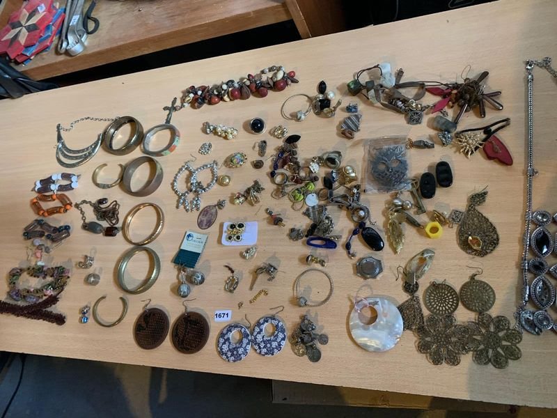 Item 894831 - Image 7