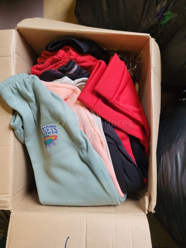 Lote de Ropa Deportiva Variada