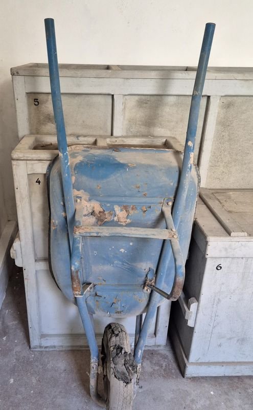 Item 849680 - Image 4