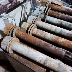 Lote de 7 Espárragos Grandes Metálicos - imagen 2