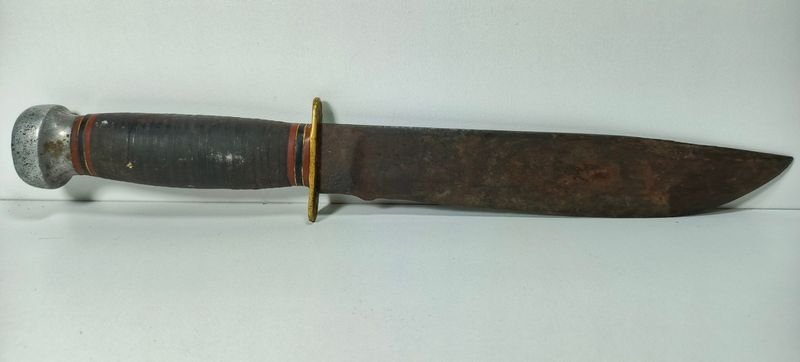 Lote siguiente: Cuchillo americano de acero al carbono, Gladstone Mich. USA