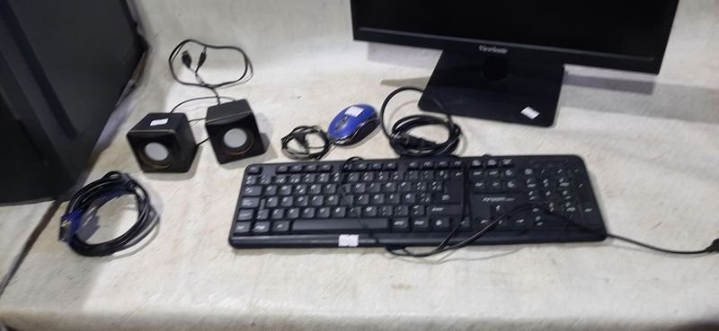 Computadora de escritorio completa con procesador Intel Core i3-3900 - imagen 3