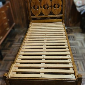 Lote siguiente: Cama de 1 Plaza Desarmable de Madera