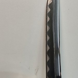 Katana Japonesa Tradicional con Detalles Grabados - imagen 4