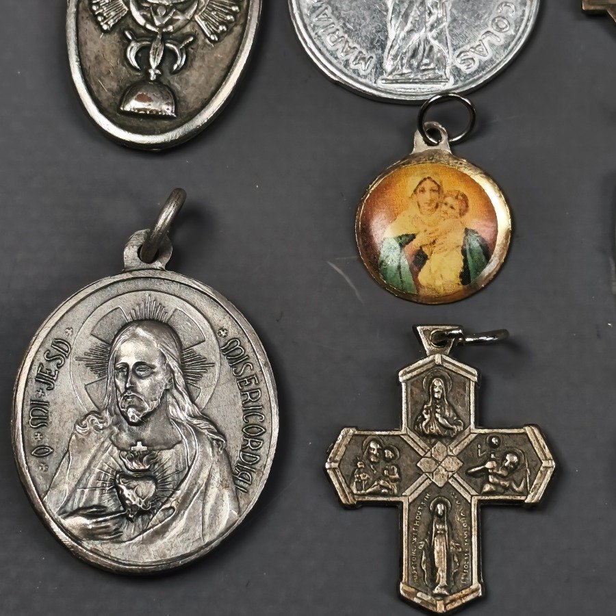 Item 16470 - Image 4