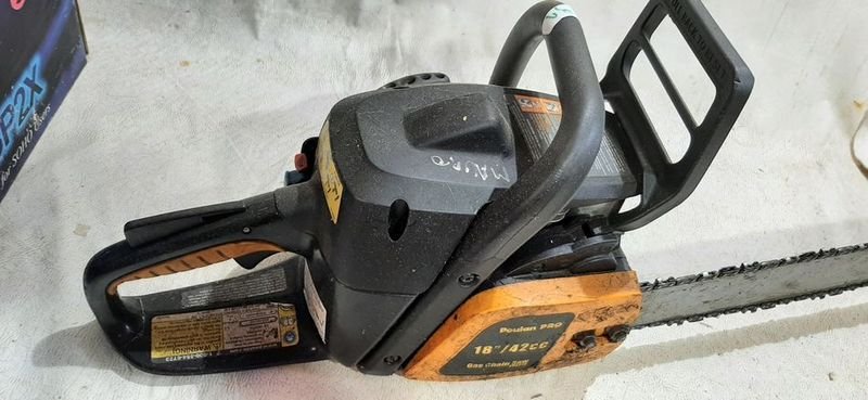 Motosierra Poulán Pro 18" - Estado Desconocido - imagen 3