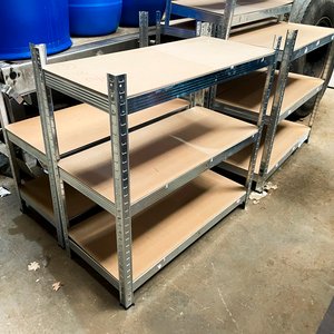Cinco Estanterías Metálicas Desarmables con Estantes de MDF - imagen 3