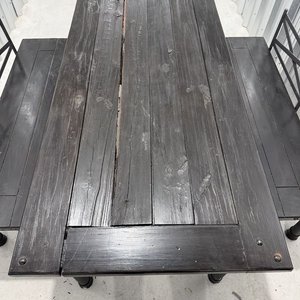 Juego de Exterior de Madera y Metal con Mesa y Bancos - imagen 2