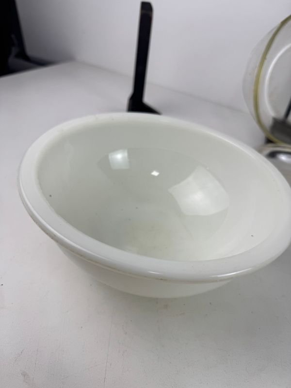 Item 884692 - Image 11