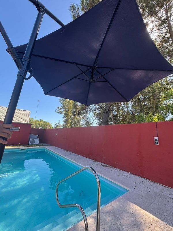 Gran sombrilla solar moderna para piscina - imagen 6