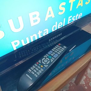 Televisor Samsung LCD 40" Full HD Modelo LN40D550K1R con Control Remoto - imagen 3