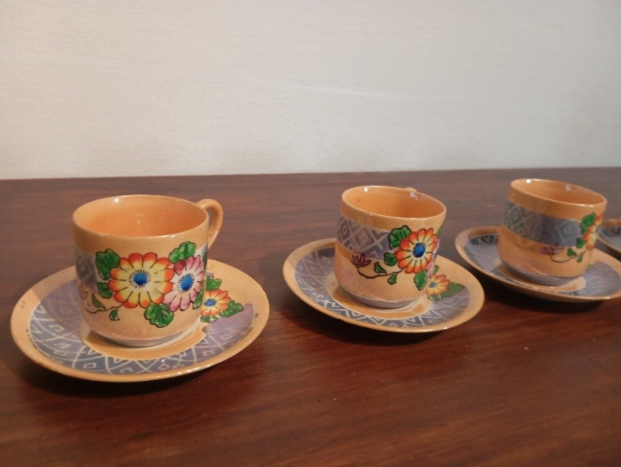 Platos y Tazas de Porcelana Japonesa Colorida - imagen 5
