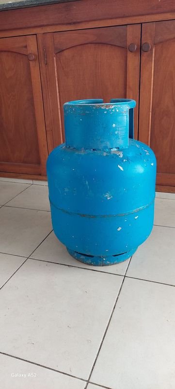 Cocina de 2 hornallas y horno electrico con garrafa de 13 kg - imagen 4
