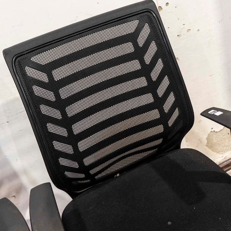 Item 2104438 - Image 1