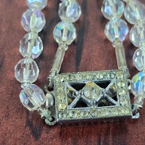 Collar Doble de Cristal de Roca con Cierre Metálico - imagen 3