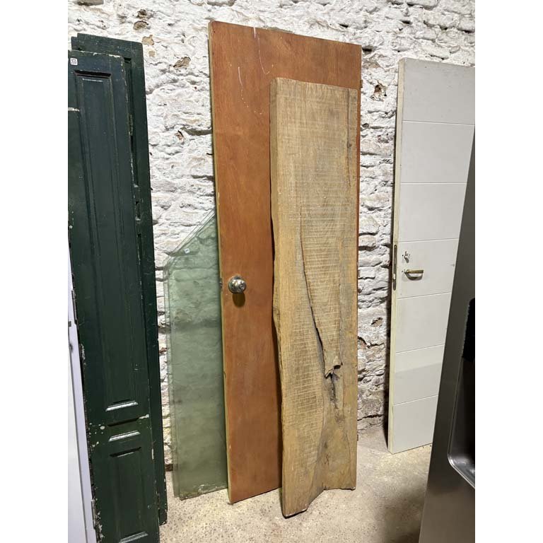 Item 2115428 - Image 0