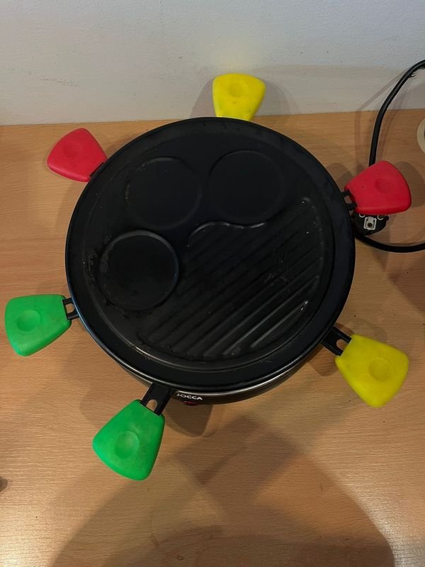 Lote anterior: Racletera con accesorios a la venta
