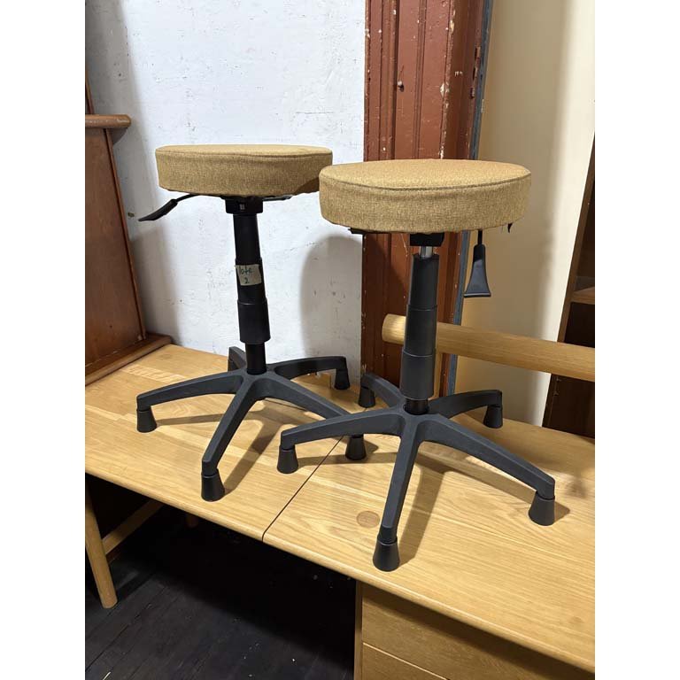 Item 2104770 - Image 0