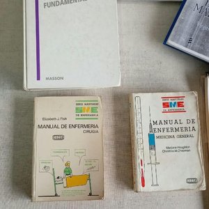 Lote de 8 Libros: Clínica Infantil, Manuales de Enfermería y Bibliografías - imagen 4