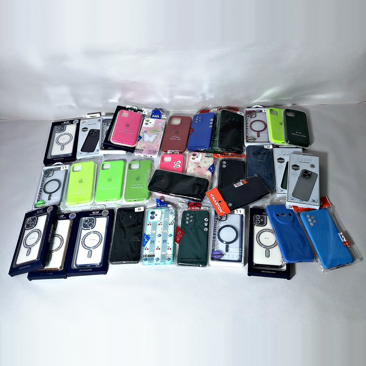 Lote de Fundas y Estuches para iPhone: Variedad de Modelos y Colores