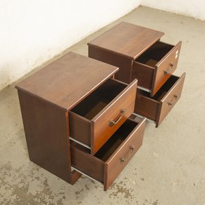 Par de Mesas de Luz de Madera con Dos Cajones Cada Una - imagen 3