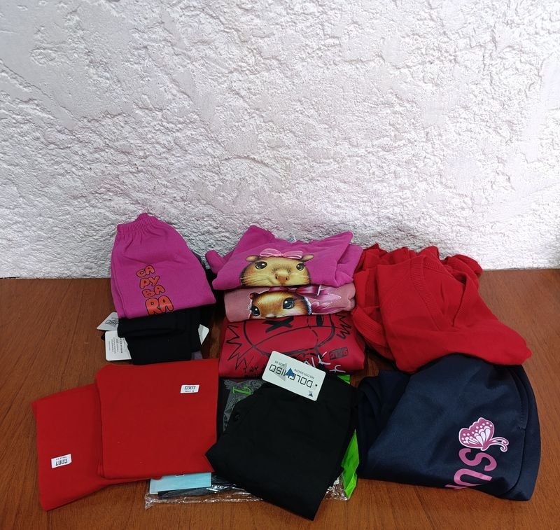 Lote siguiente: Prendas infantiles NUEVAS para bebés