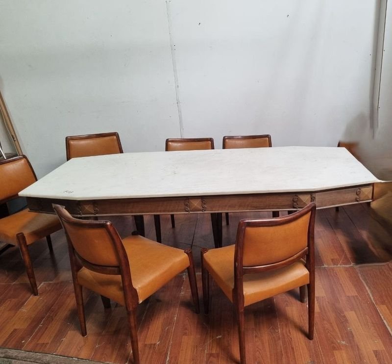 Item 900301 - Image 9