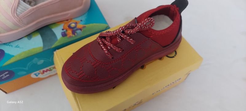 Zapatillas de mujer en venta - imagen 3