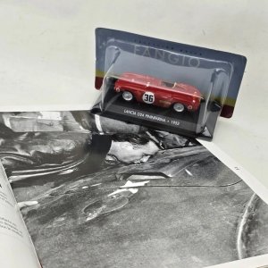Réplica Lancia D24 Pininfarina 1953 Juan Manuel Fangio Colección Museo - imagen 6
