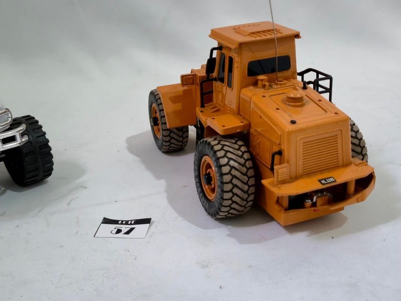 Item 844759 - Image 3