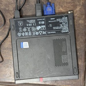Mini PC Lenovo ThinkCentre M910x Compacto con Cargador y Cables - imagen 7