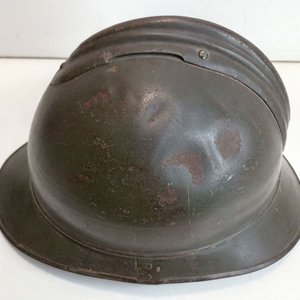 Casco Militar Francés Adrian 1GM con Orificio de Bala y Liner "LD" - imagen 4