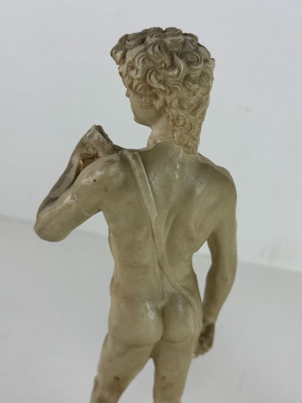 Item 896851 - Image 4