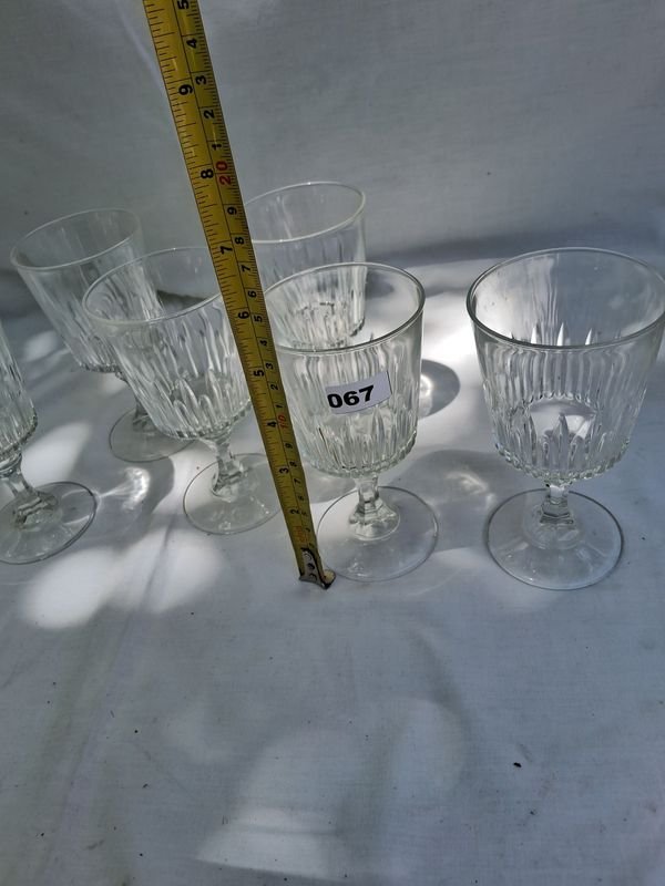 Item 869511 - Image 1