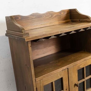 Vinera de Madera con Puertas Vidriadas y Espacio para Botellas - imagen 2