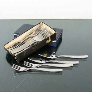 Lote anterior: Set de 23 Cubiertos para Pescado de Acero Inoxidable