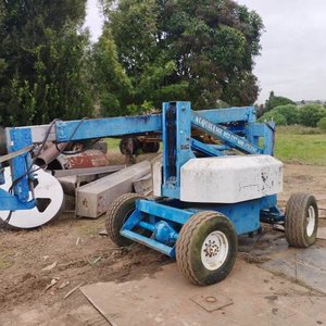 Lote anterior: Plataforma Elevadora Articulada Azul con Faltantes