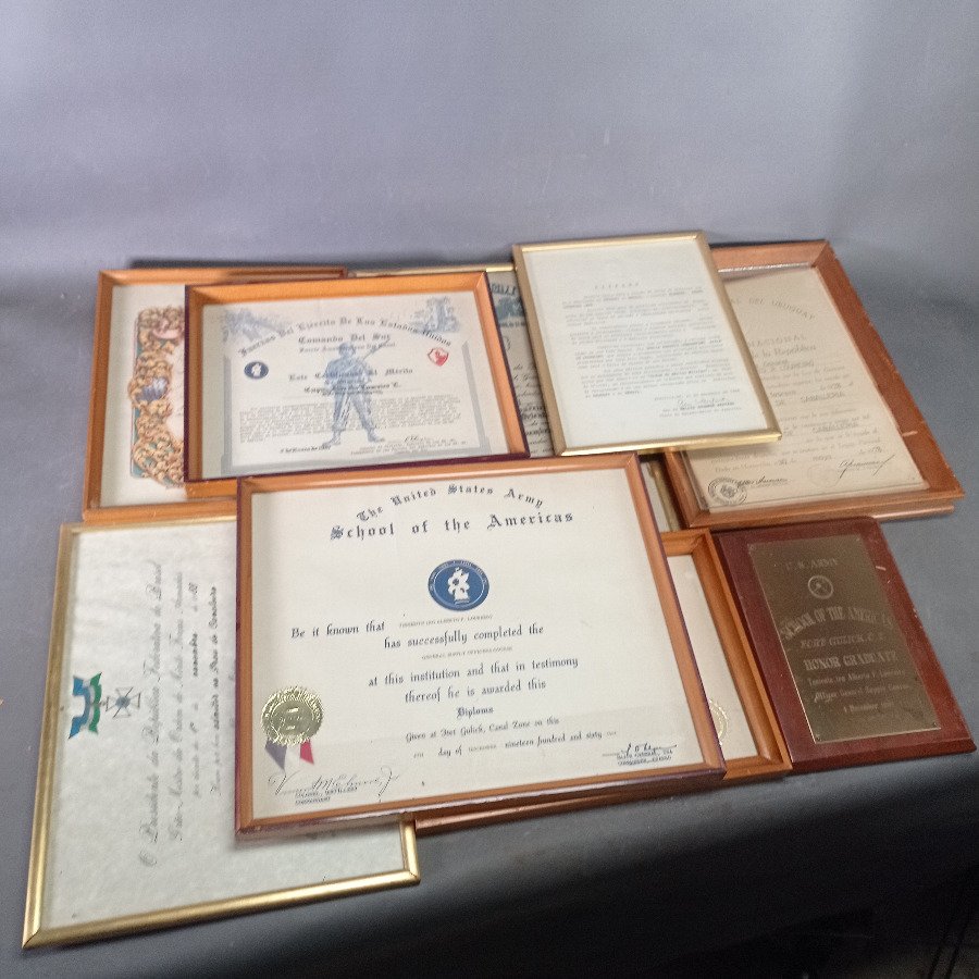 Lote de 9 Diplomas y Reconocimientos Militares