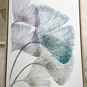 Dos bastidores motivo hojas 50 x 40 (uno con detalles en marco) - imagen 2