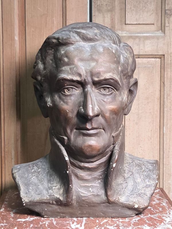 Busto de Yeso de José Gervasio Artigas, Altura 42 cm