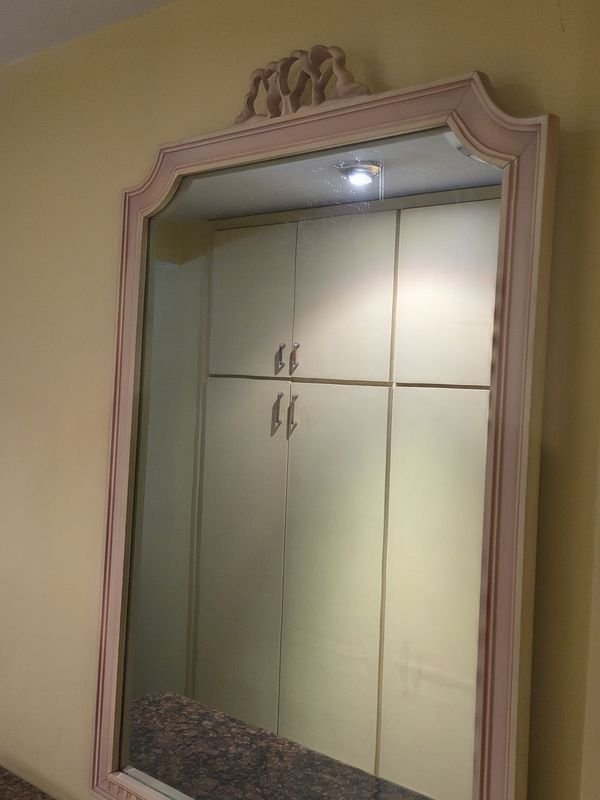 Item 923074 - Image 1