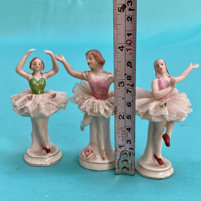 Tres antiguas bailarinas de porcelana para coleccionistas - imagen 2