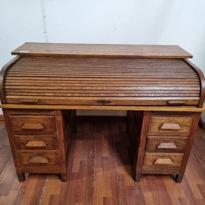 Escritorio Antiguo Ministro Tapa Cortina Madera Roble Seis Cajones Compartimentos Internos - imagen 1
