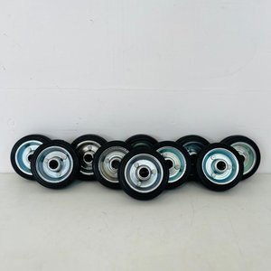 Lote de 10 Ruedas Negras de 7cm - imagen 2