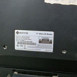 Monitor Soyo 17" LCD Wide Screen - imagen 7