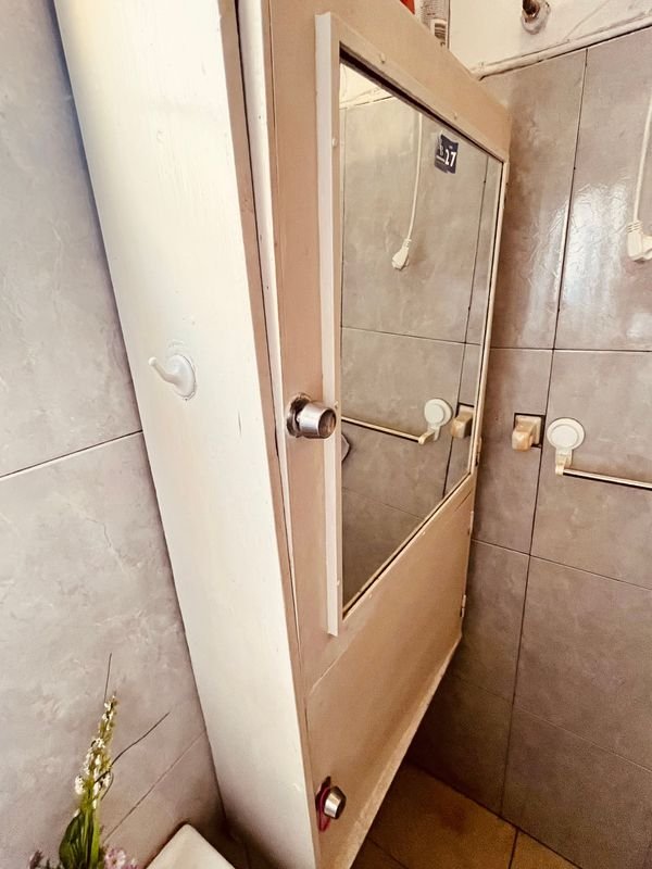 MUEBLE DE BAÑO CON ESPEJO - imagen 4