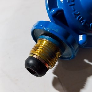 Regulador de Gas Azul Tipo Mariposa - imagen 2
